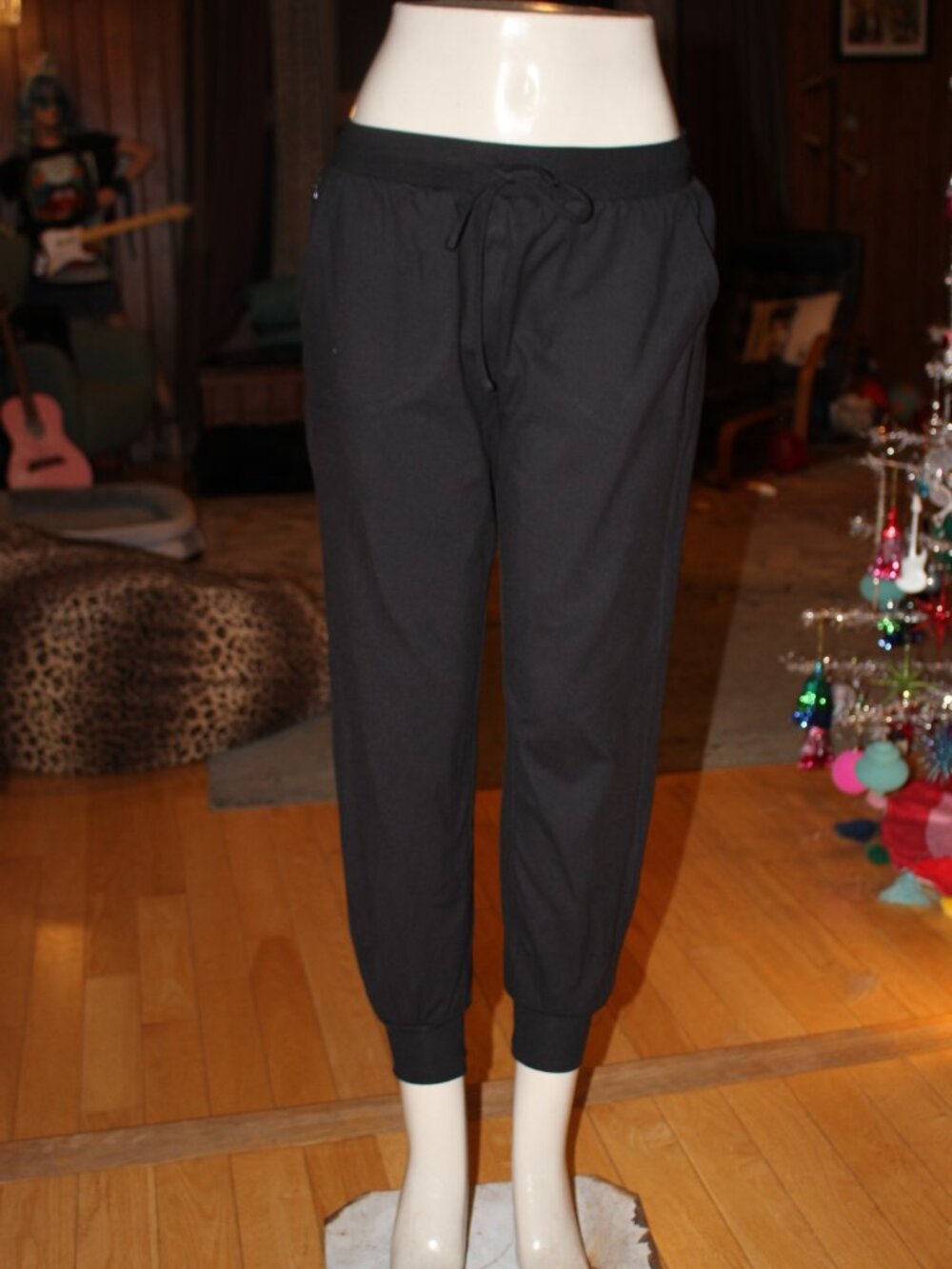 Rachel Zoe Black Jogger Pants M Pull On $60 Worn 1x  Elastic & Drawstring Waist